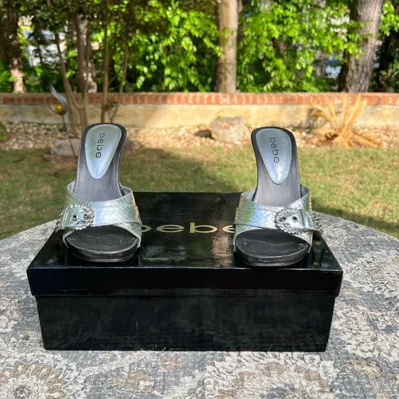 Vintage BeBe Carmen Heels - Size 5 - Picture 16 of 17